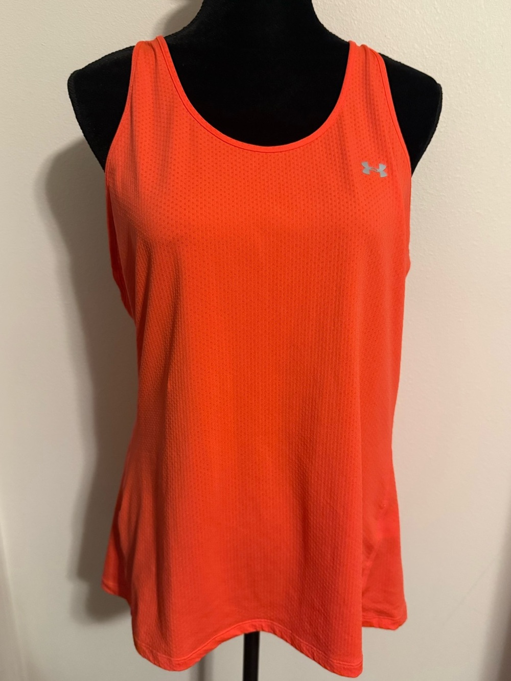🚨LAST CHANCE!!!🚨 Under Armour Women’s Bright Orange Athletic Tank